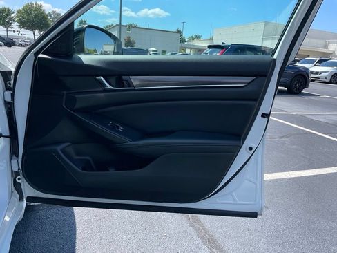 Certified 2022 Honda Accord Sport Special Edition image 29