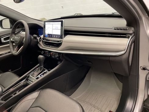 Certified 2023 Jeep Compass Limited w/ Elite Group image 28