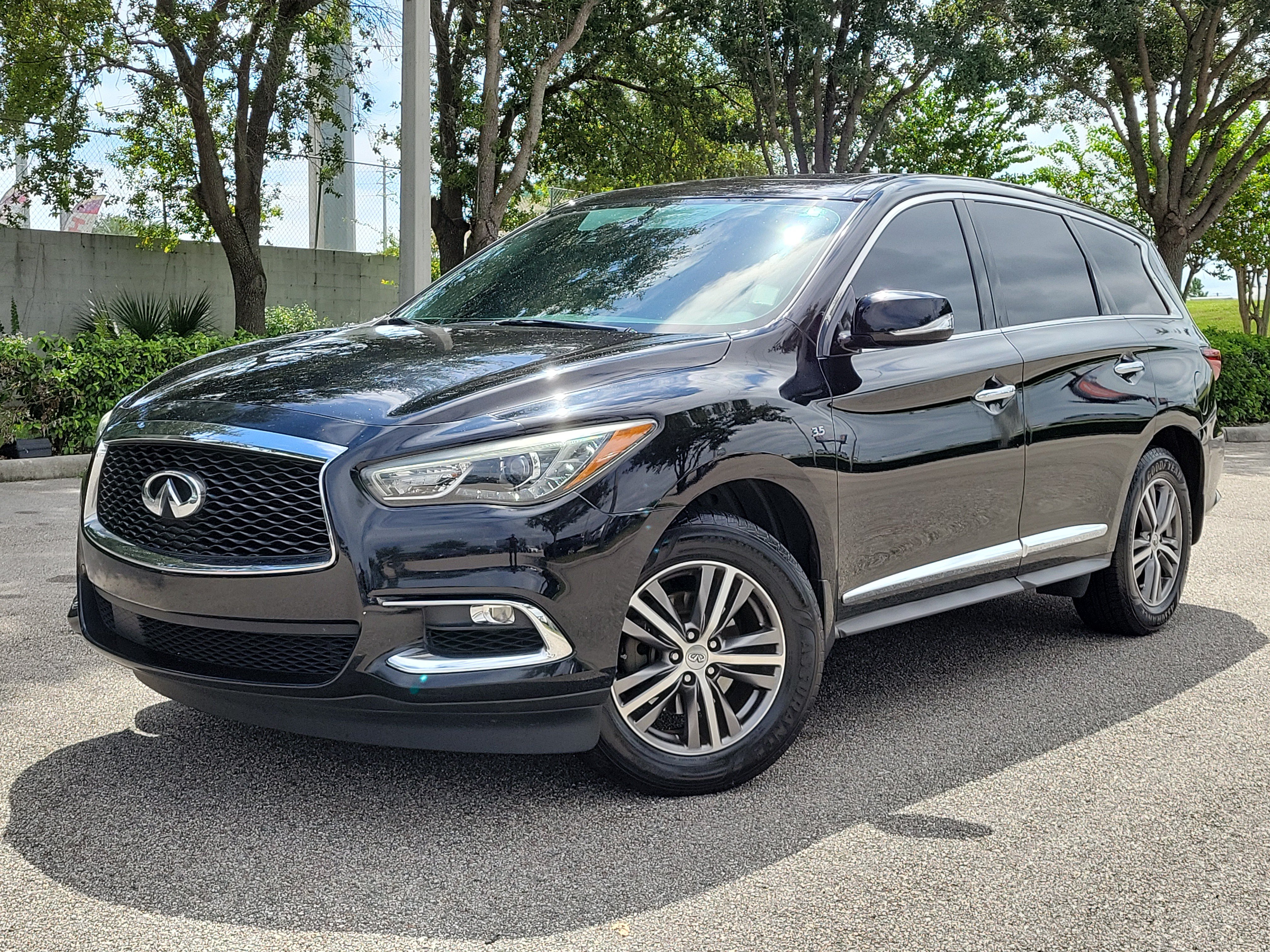 Used 2020 INFINITI QX60 Pure FWD image 2