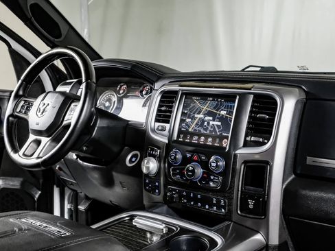 Used 2017 RAM 1500 Limited AWD/4WD image 22