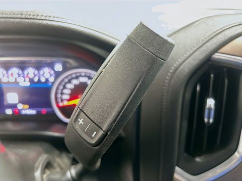 Used 2021 Chevrolet Silverado 2500 High Country image 17