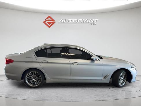 Used 2018 BMW 530i RWD image 6