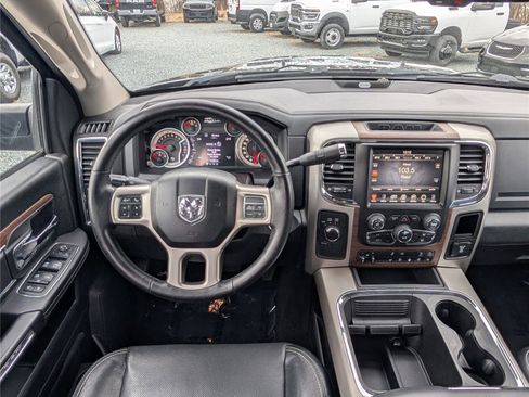 Used 2017 RAM 2500 Laramie w/ Convenience Group image 18