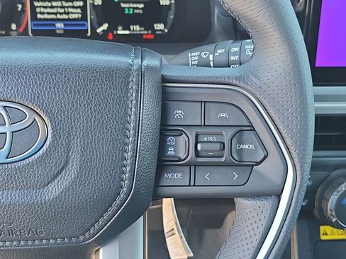 New 2026 Toyota 4Runner TRD Off-Road Premium AWD/4WD image 18