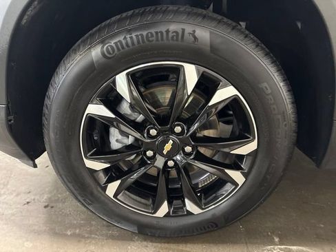 Used 2023 Chevrolet TrailBlazer LT w/ Convenience Package AWD/4WD image 7