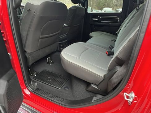 Used 2024 RAM 2500 Big Horn w/ Bed Utility Group image 23