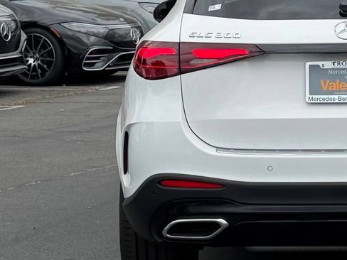 New 2026 Mercedes-Benz GLC 300 image 11