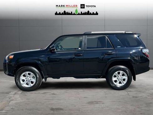 Certified 2023 Toyota 4Runner SR5 Premium w/ SR5 Premium Package image 2