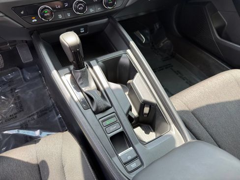 Used 2025 Honda Accord SE image 22