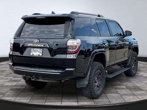 Used 2019 Toyota 4Runner TRD Off-Road Premium AWD/4WD image 7