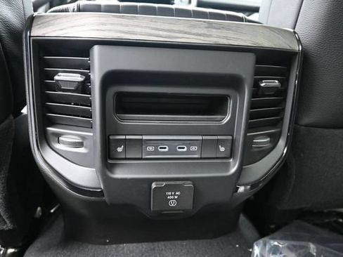 New 2026 RAM 2500 Limited AWD/4WD image 27