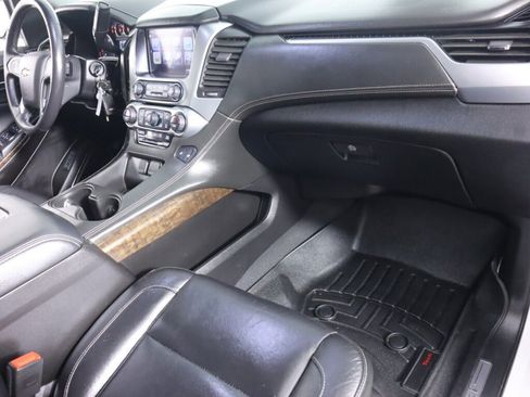 Used 2019 Chevrolet Tahoe LT AWD/4WD image 42