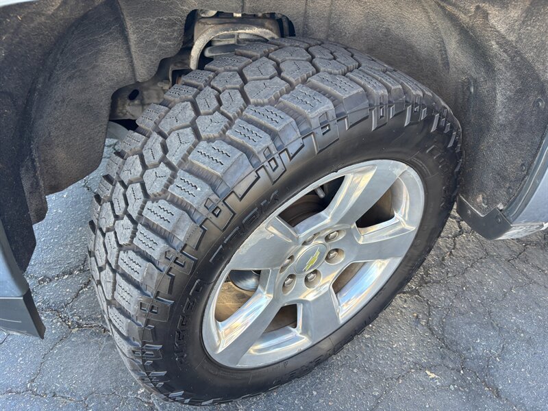 Used 2015 Chevrolet Silverado 1500 LT w/ All Star Edition AWD/4WD image 19