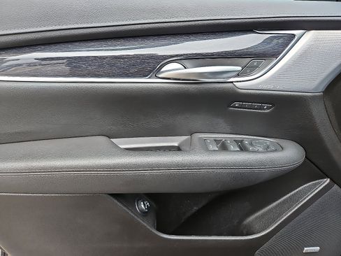 Certified 2023 Cadillac XT5 Premium Luxury image 12