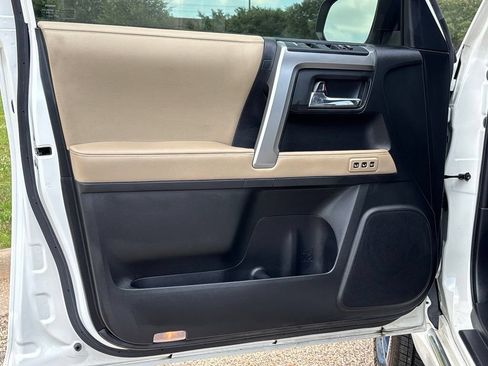 Certified 2021 Toyota 4Runner Limited AWD/4WD image 26