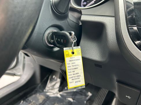 Used 2024 Toyota Camry LE image 17