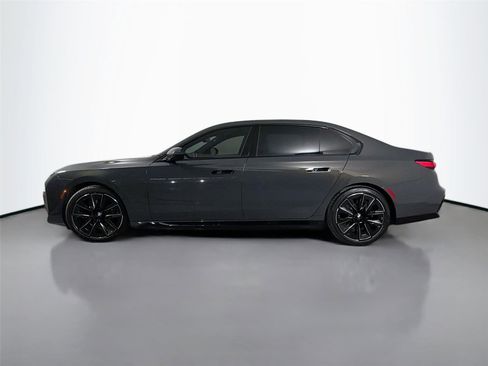 New 2026 BMW i7 xDrive60 w/ Executive Package AWD/4WD image 8