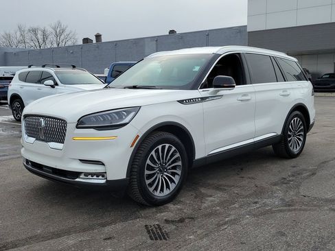 Certified 2020 Lincoln Aviator Reserve w/ Elements Package Plus image 8