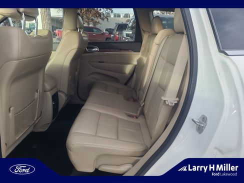 Used 2013 Jeep Grand Cherokee Limited w/ Trailer Tow Group image 17