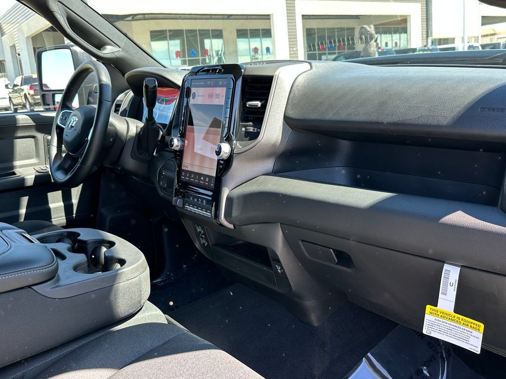 New 2026 RAM 2500 Tradesman AWD/4WD image 14