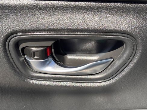 Certified 2023 Honda HR-V LX image 20