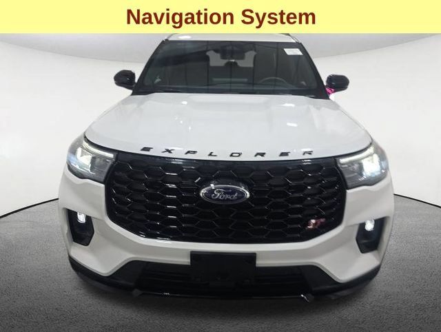 Used 2026 Ford Explorer ST AWD/4WD image 4