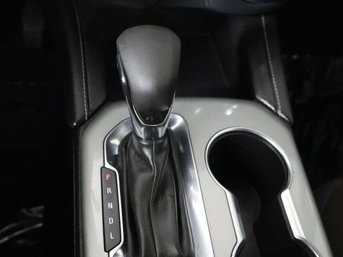 Used 2025 Chevrolet Blazer LT FWD image 43
