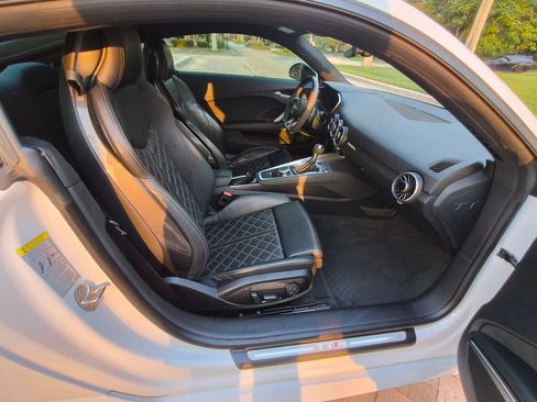 Used 2018 Audi TT RS w/ Dynamic Plus Package image 22