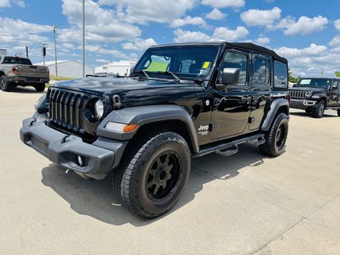 Used 2019 Jeep Wrangler Unlimited Sport S AWD/4WD image 29