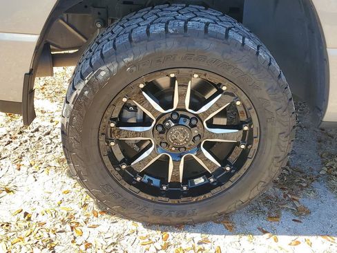 Used 2019 RAM 1500 Big Horn image 5