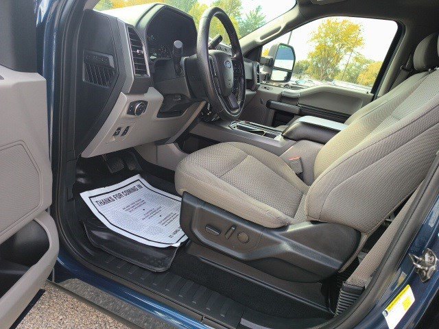 Used 2020 Ford F150 XLT w/ Equipment Group 302A Luxury AWD/4WD image 11