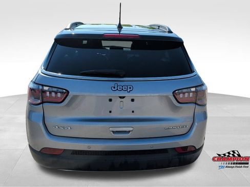 Used 2023 Jeep Compass Limited w/ Elite Group AWD/4WD image 11