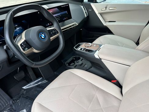 Certified 2023 BMW iX xDrive50 w/ Premium Package image 11