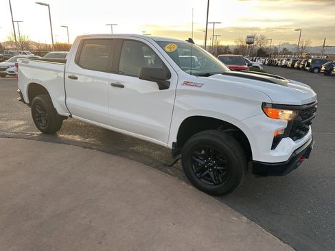 Used 2023 Chevrolet Silverado 1500 Custom Trail Boss image 32
