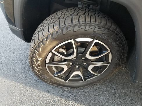 Certified 2024 Jeep Compass Trailhawk w/ Sun and Sound Group image 4