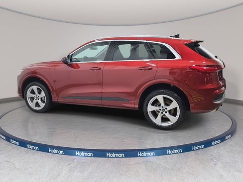 New 2025 Audi Q5 Prestige image 8