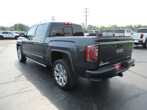 Used 2018 GMC Sierra 1500 Denali w/ Denali Ultimate Package AWD/4WD image 10