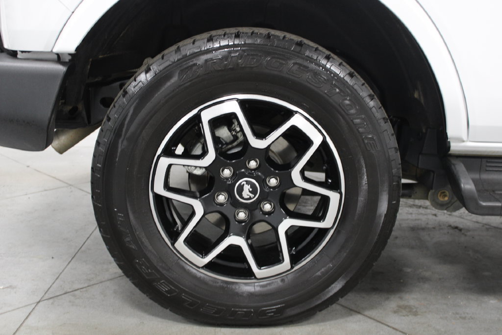 Used 2025 Ford Bronco Outer Banks AWD/4WD image 65