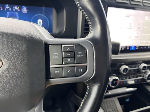 Used 2023 Ford F350 Lariat w/ Chrome Package image 36