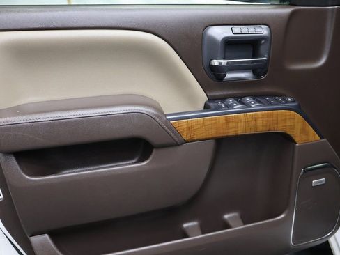 Used 2018 GMC Sierra 1500 SLT image 15