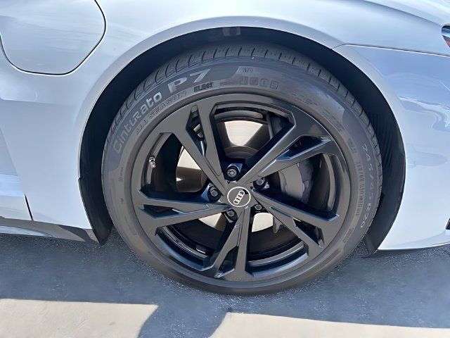 Used 2023 Audi e-tron GT Premium Plus AWD/4WD image 11