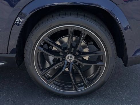 New 2026 Mercedes-Benz GLS 450 4MATIC image 14
