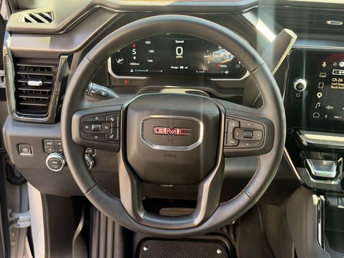Used 2026 GMC Sierra 2500 AT4 AWD/4WD image 26