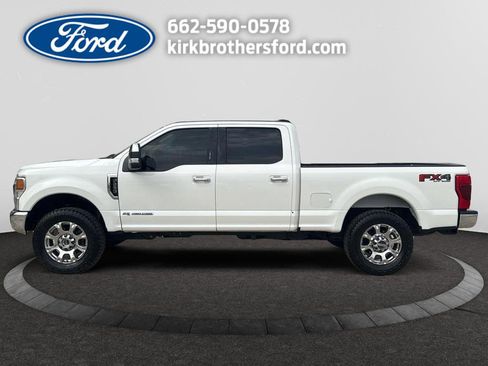 Used 2020 Ford F250 Lariat image 1
