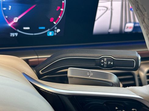 New 2026 Mercedes-Benz Maybach GLS 600 4MATIC image 23