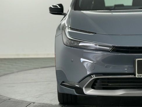 Used 2026 Toyota Prius XLE image 4