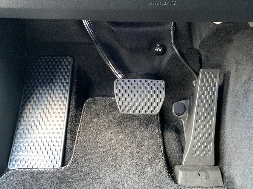 Certified 2026 Genesis GV70 2.5T AWD/4WD image 13