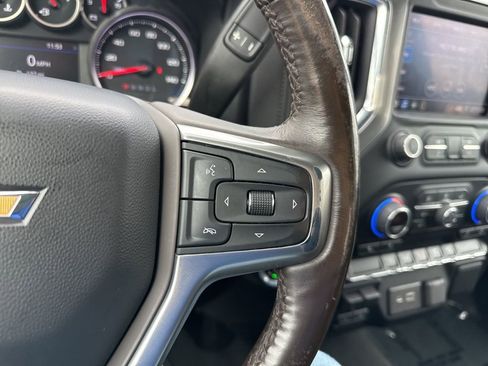Used 2022 Chevrolet Silverado 2500 LT w/ Convenience Package image 16