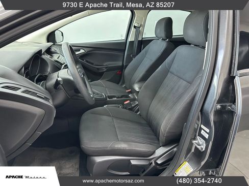 Used 2016 Ford Focus SE image 17