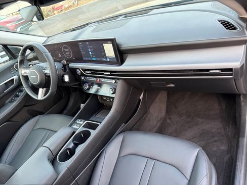 Used 2025 Hyundai Sonata Limited FWD image 33